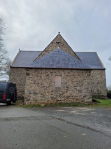 renovation-chapelle-bretagne-couverture-225x300