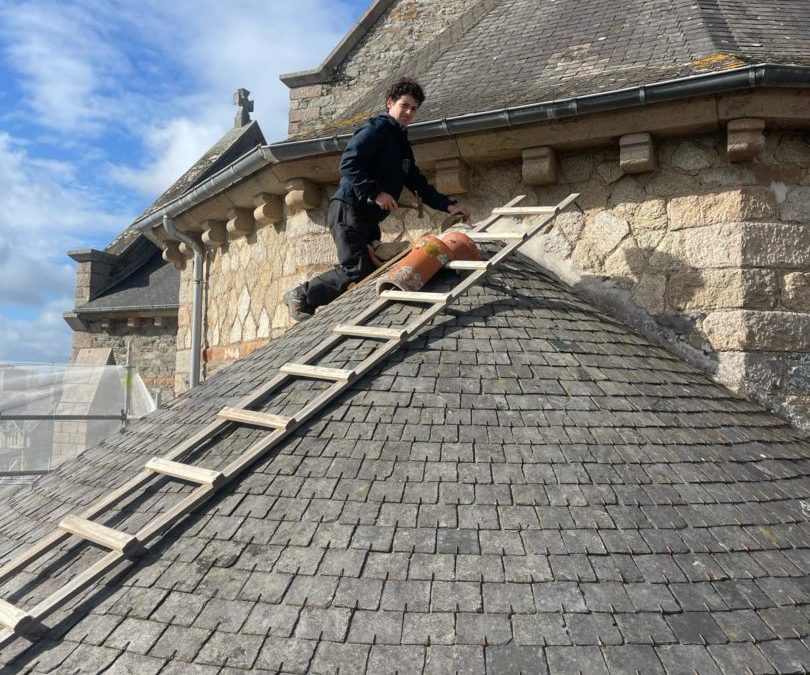 Restauration d’absides en Cotes d’Armor, nous nous invitons au théatre !