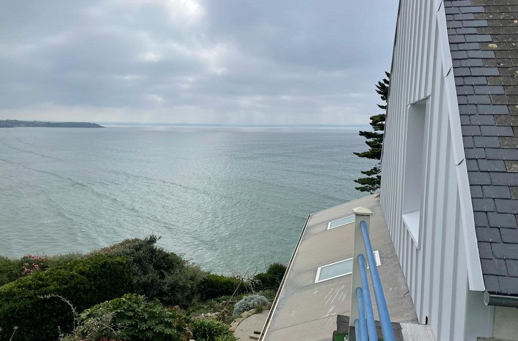 Rénovation en métal Blanc en bord de mer